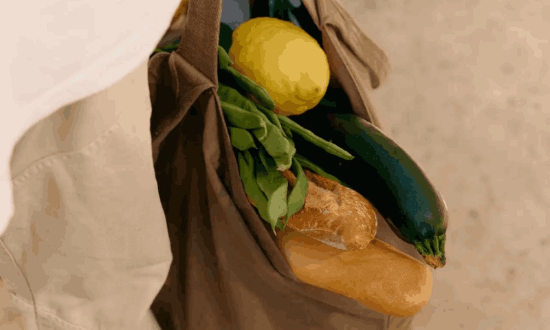 Diet, nutrition and hair loss